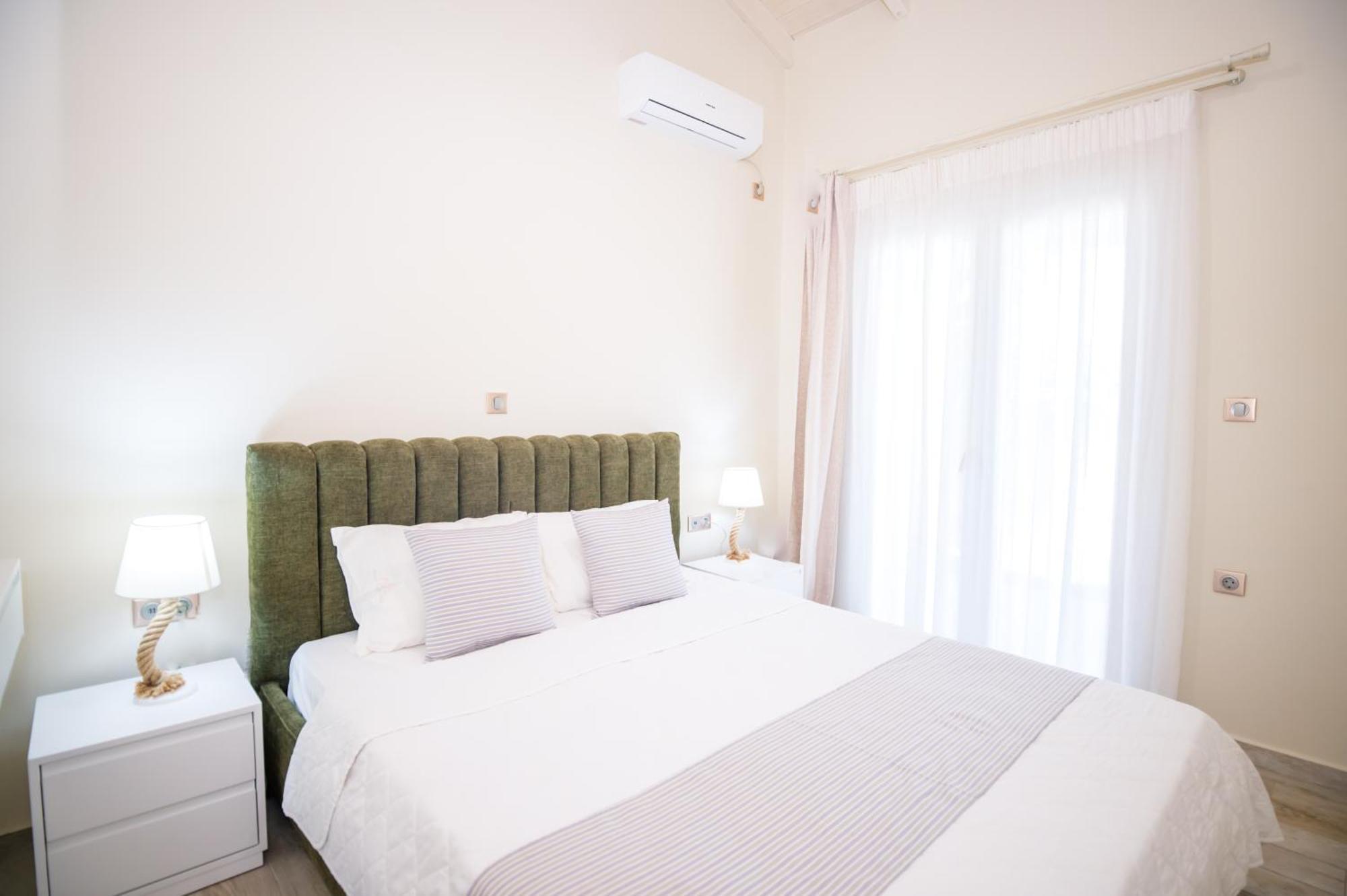 Ninos Corfu Villas Агиос Георгиос Стая снимка
